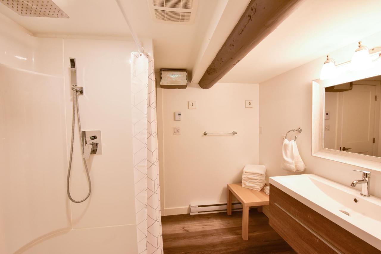 Hedberg Peak Guest Suitesゴールデン エクステリア 写真